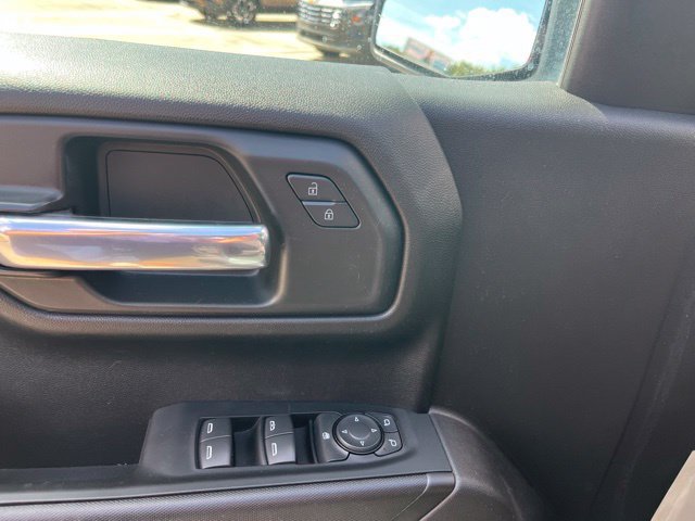 Used 2024 Chevrolet Silverado 1500 Custom RWD image 12