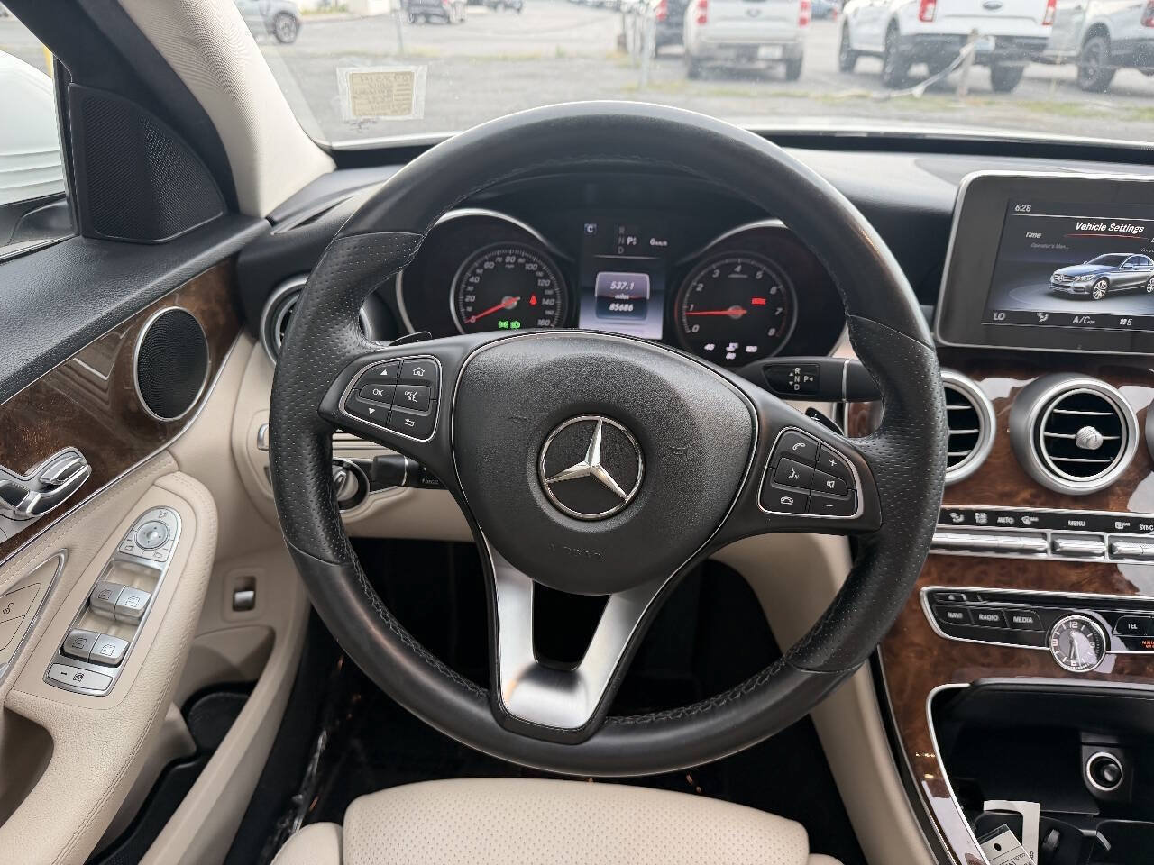 Used 2016 Mercedes-Benz C 300 Sedan image 8