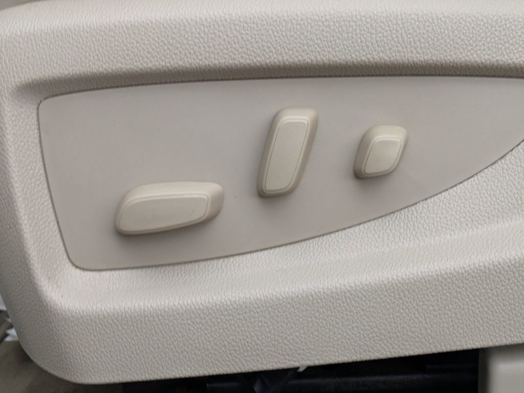 Used 2017 GMC Yukon Denali w/ Open Road Package image 26