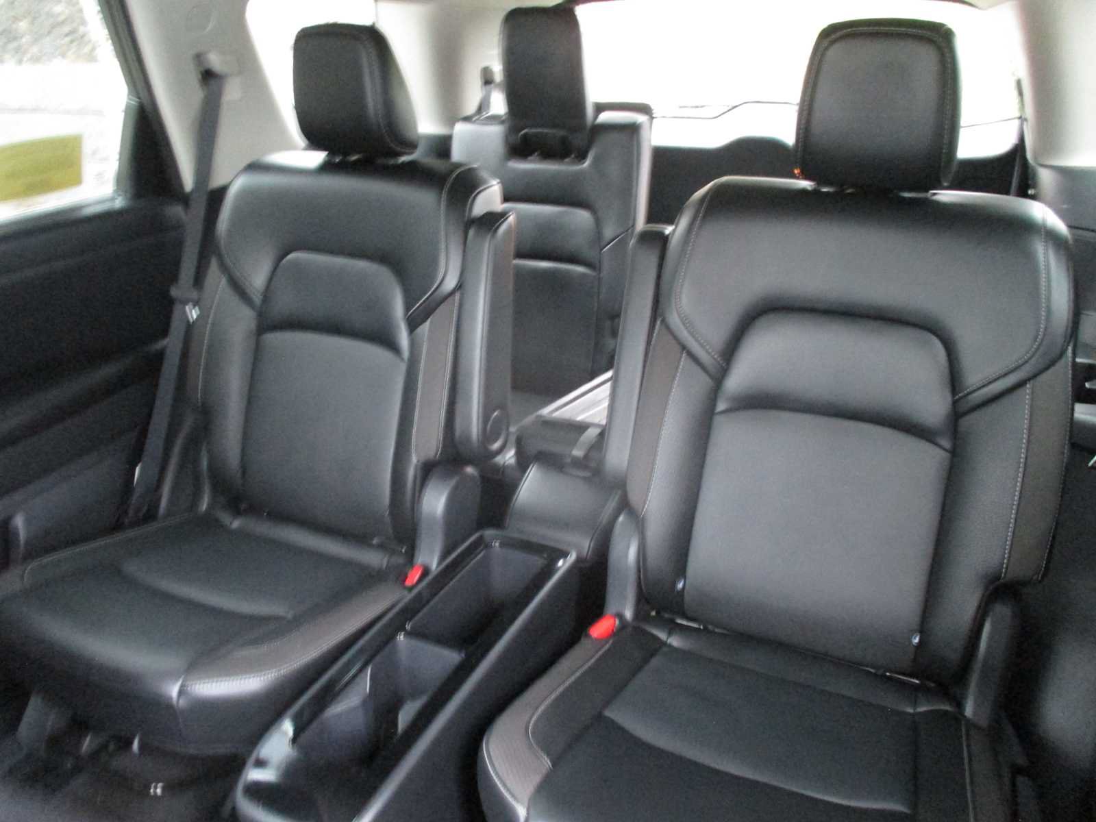 Used 2023 Nissan Pathfinder SL w/ SL Premium Package AWD/4WD image 32