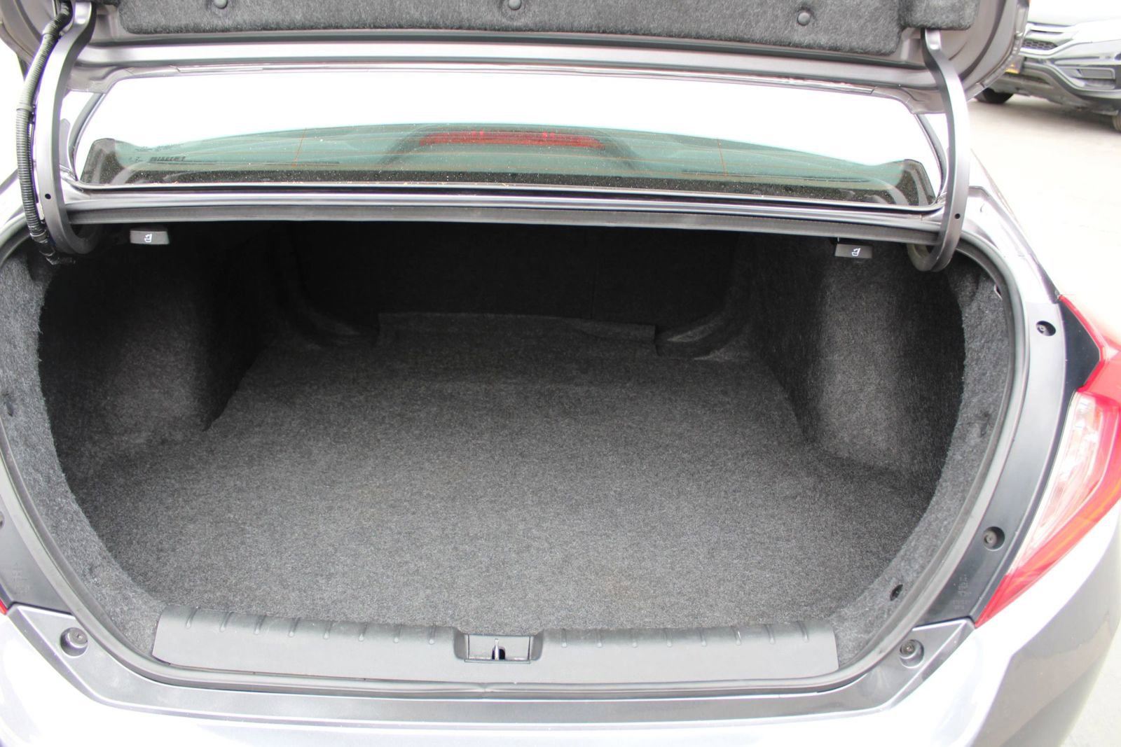 Used 2021 Honda Civic Sport image 26