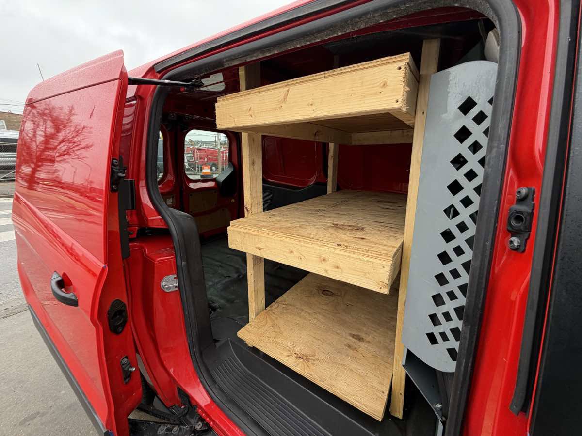Used 2016 Ford Transit Connect XL FWD image 21