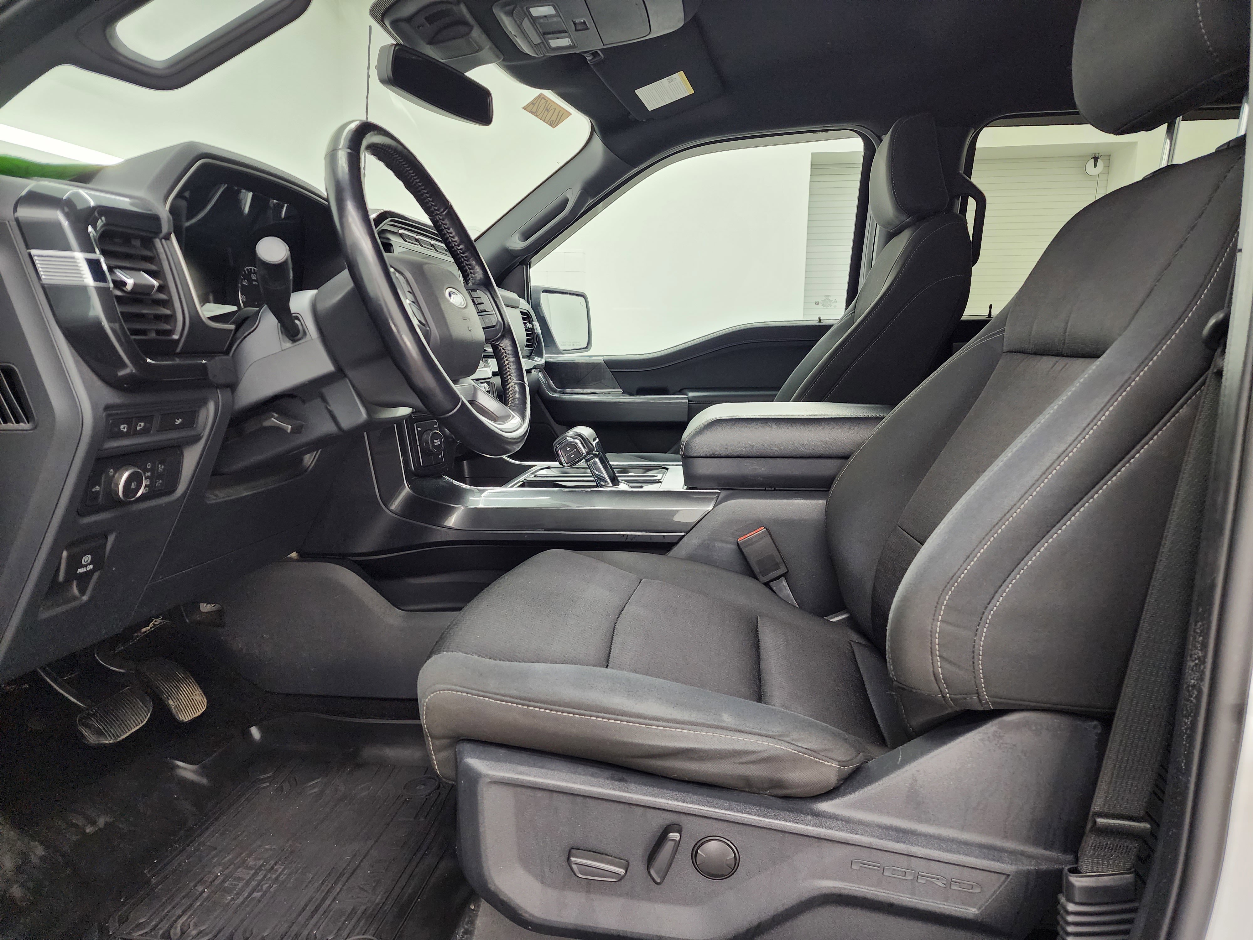 Used 2022 Ford F150 XLT w/ Equipment Group 302A High image 8