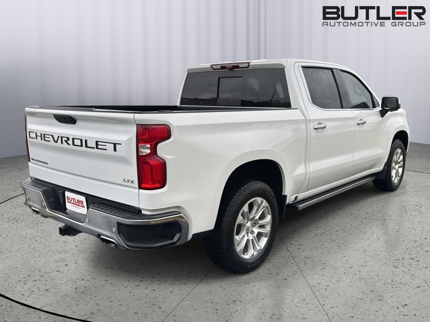 Used 2023 Chevrolet Silverado 1500 LTZ w/ Technology Package image 6