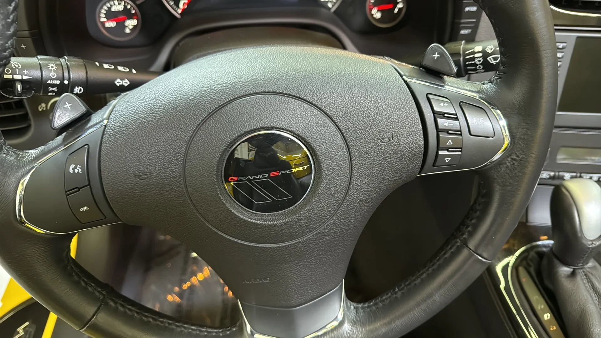 Used 2013 Chevrolet Corvette Grand Sport w/ 3LT Preferred Equipment Group image 19