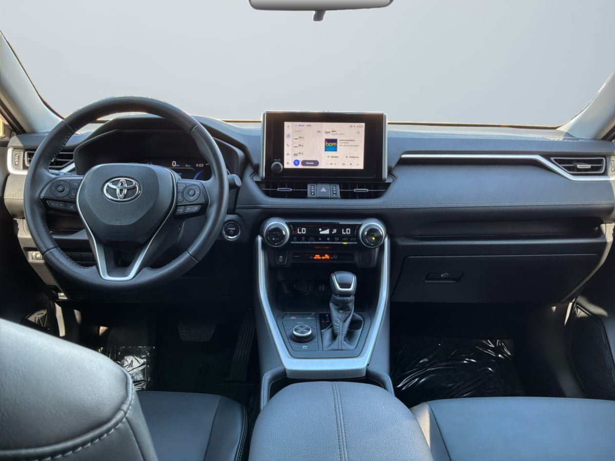 Used 2023 Toyota RAV4 XLE Premium AWD/4WD image 10