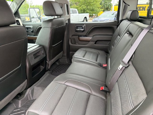 Used 2017 GMC Sierra 3500 Denali w/ Duramax Plus Package AWD/4WD image 20