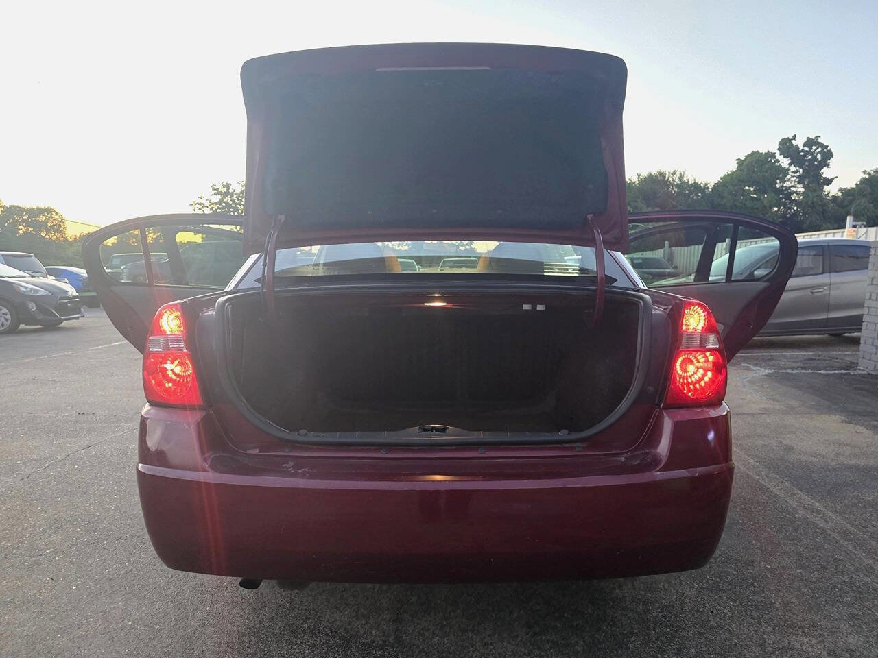 Used 2005 Chevrolet Malibu LS image 45