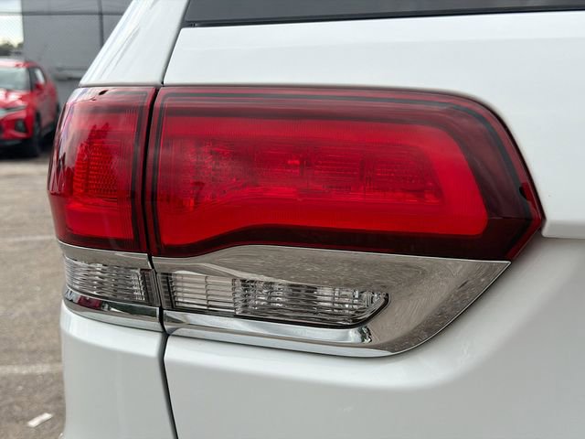 Used 2022 Jeep Grand Cherokee Laredo X AWD/4WD image 10