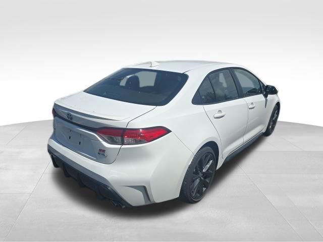 Used 2025 Toyota Corolla SE image 5