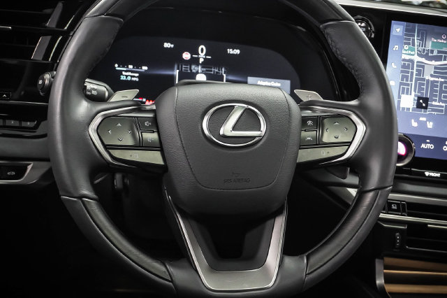 Certified 2025 Lexus RX 350 w/ Convenience Package AWD/4WD image 13