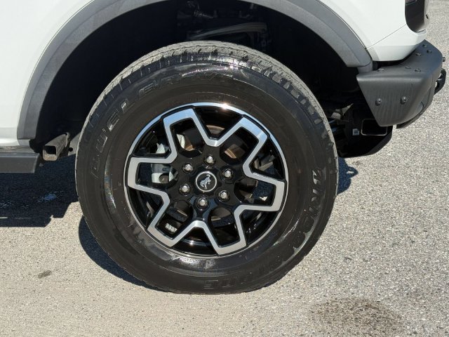 Used 2021 Ford Bronco Black Diamond AWD/4WD image 10
