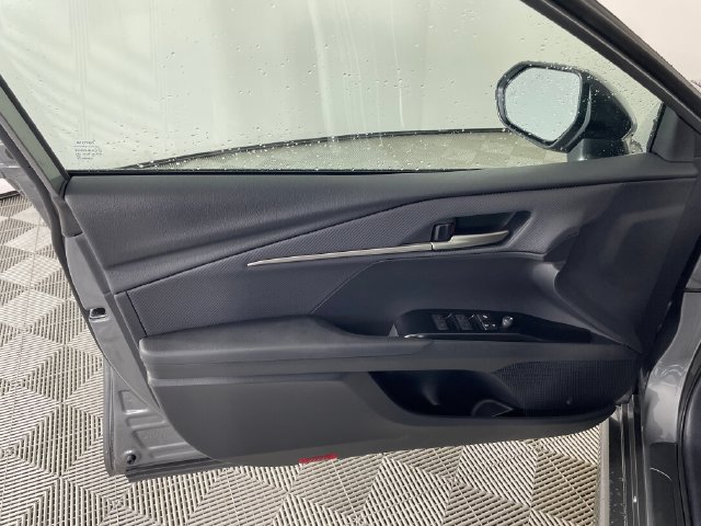 New 2026 Toyota Camry SE w/ Convenience Package FWD image 8