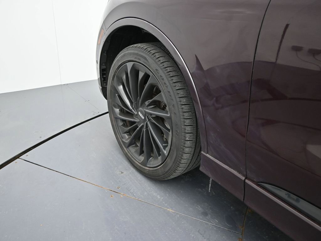 Used 2023 Lincoln Aviator Black Label w/ Jet Package image 11