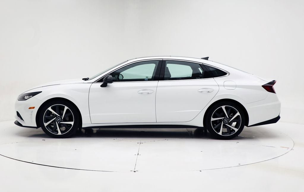 Used 2023 Hyundai Sonata SEL Plus FWD image 5