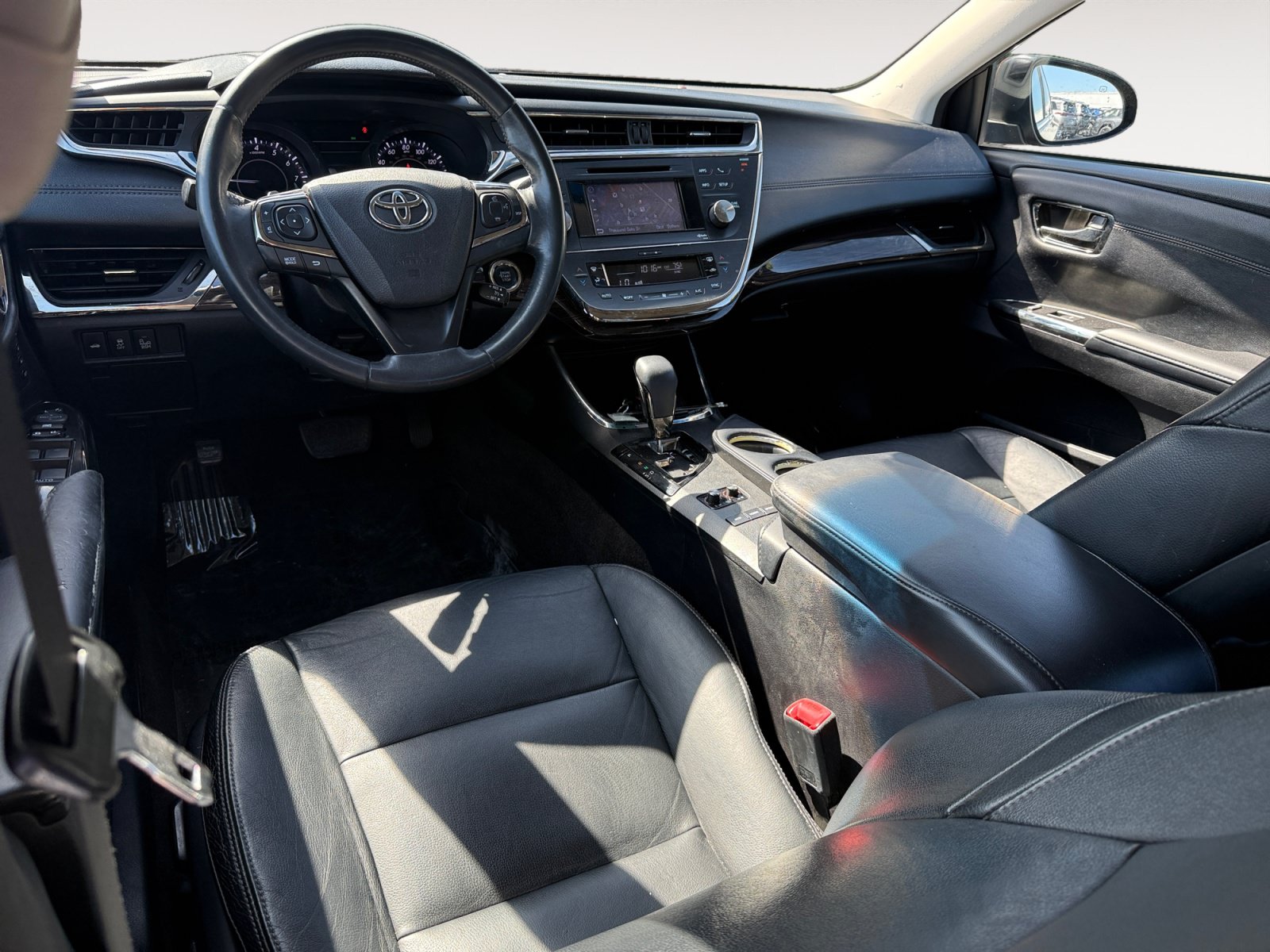 Used 2014 Toyota Avalon XLE Touring FWD image 15