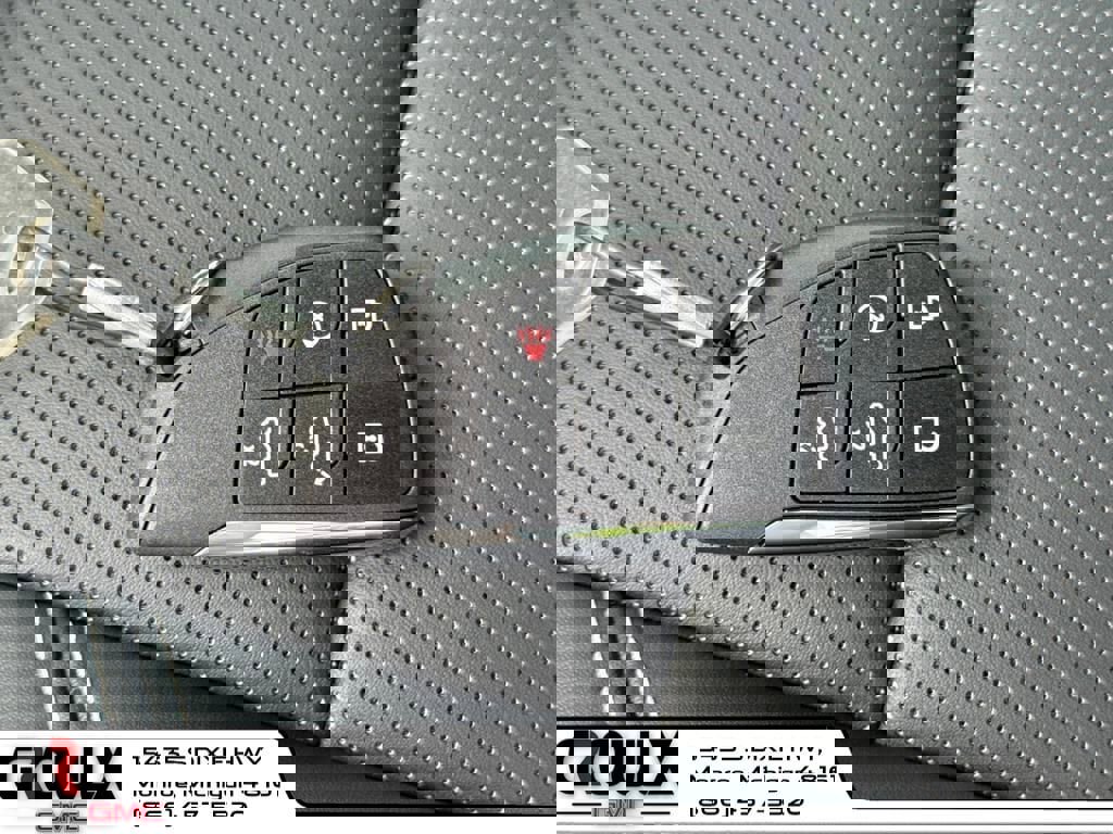 New 2026 GMC Sierra EV Elevation w/ Premium Package image 29