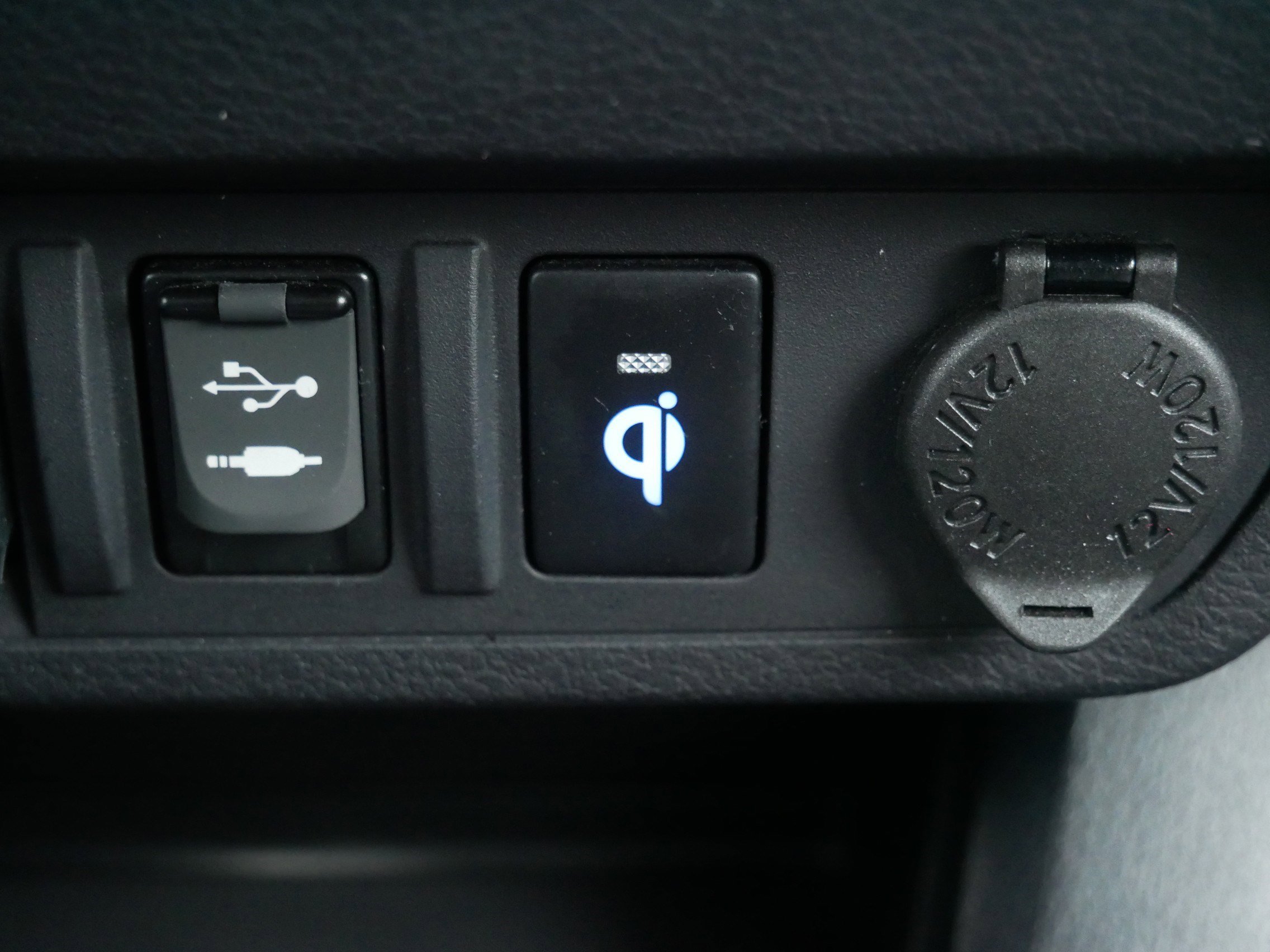 Used 2019 Toyota Tacoma TRD Sport image 32