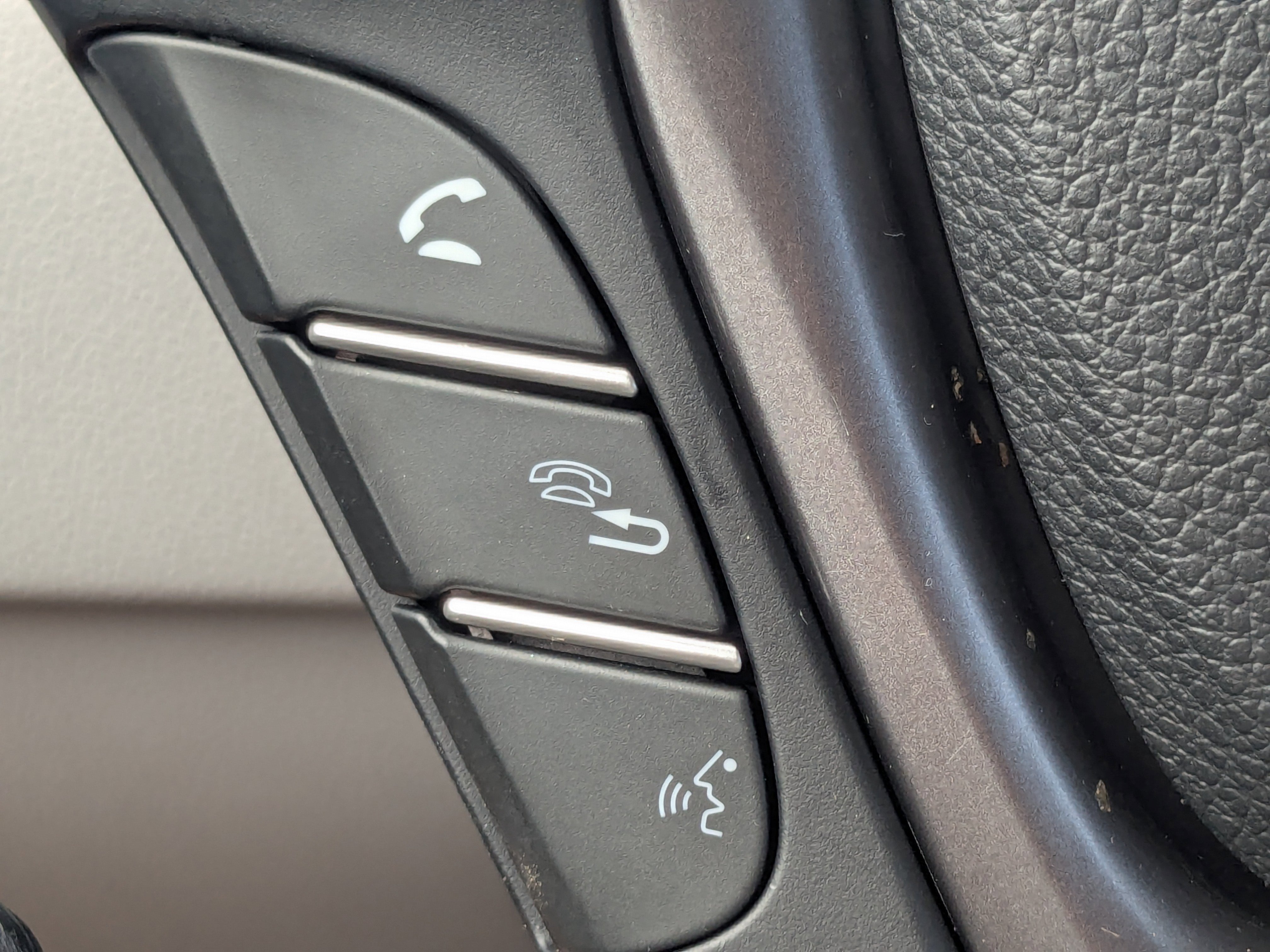 Used 2018 Honda Pilot EX-L image 34