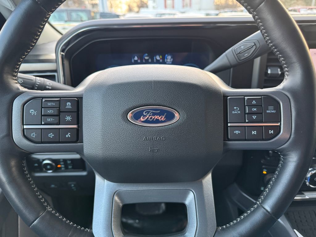 Used 2024 Ford F250 Lariat w/ Lariat Ultimate Package image 27