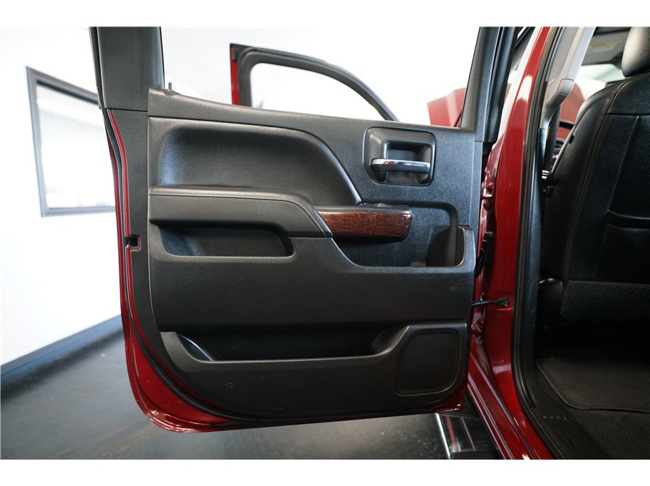 Used 2018 GMC Sierra 1500 SLT w/ SLT Premium Package image 14