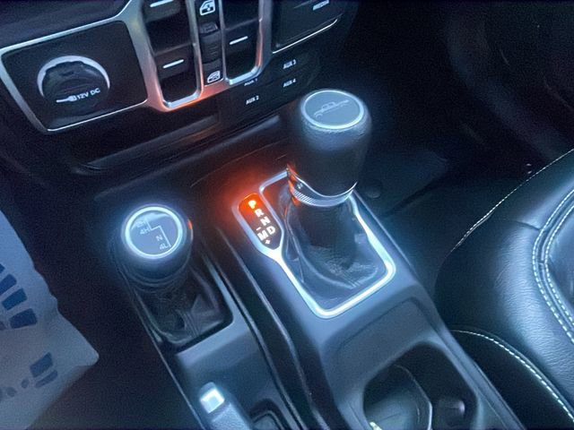 Used 2021 Jeep Gladiator Sport image 28