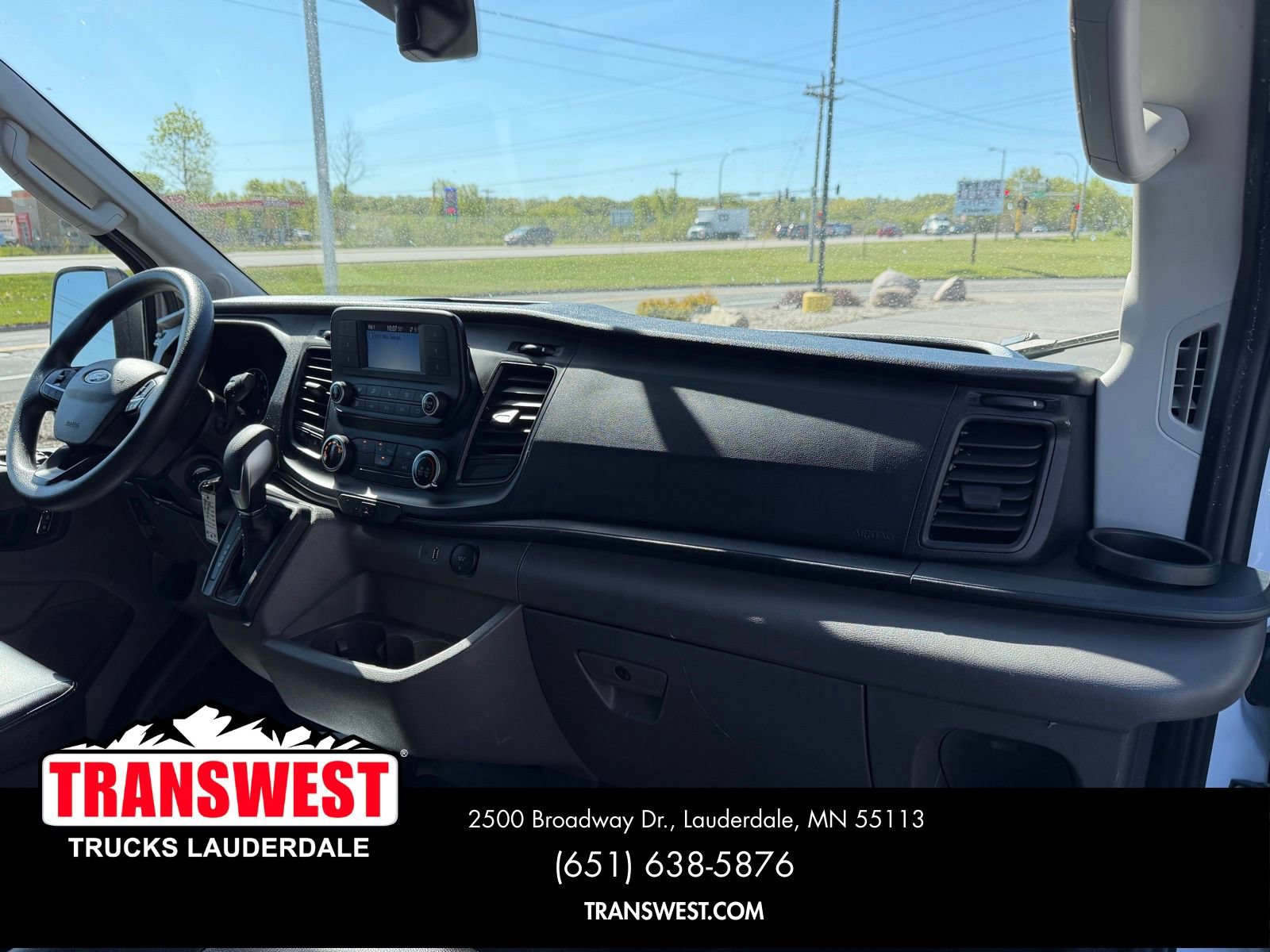 Used 2023 Ford Transit 250 Medium Roof AWD w/ Load Area Protection Package image 18