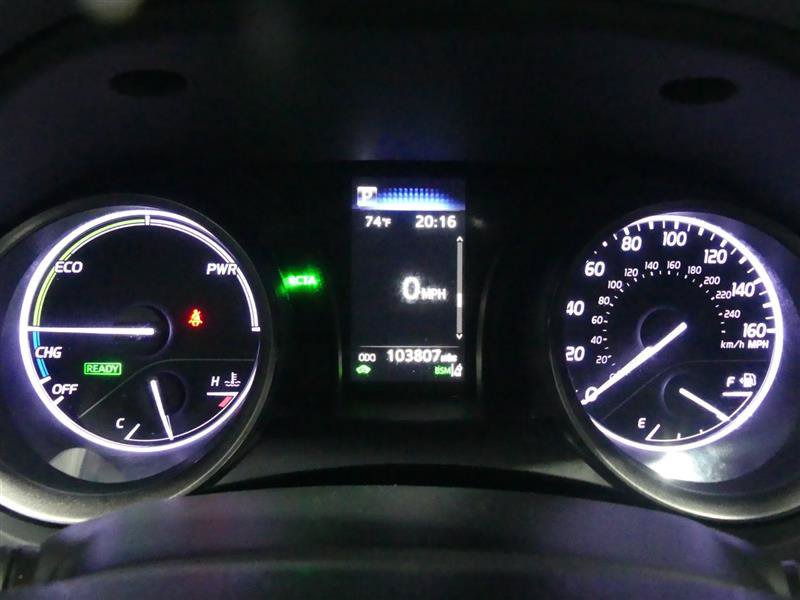 Used 2022 Toyota Camry SE w/ Cold Weather Package FWD image 32