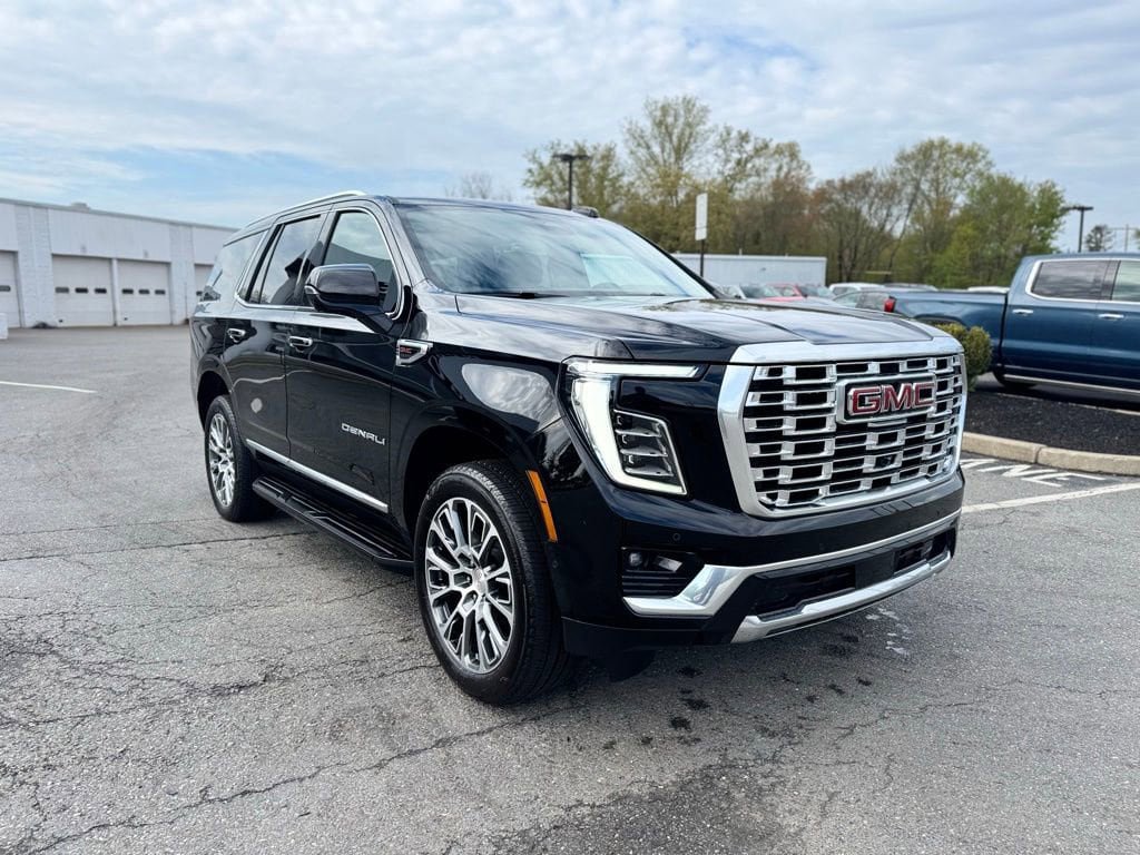 Certified 2026 GMC Yukon Denali AWD/4WD image 9