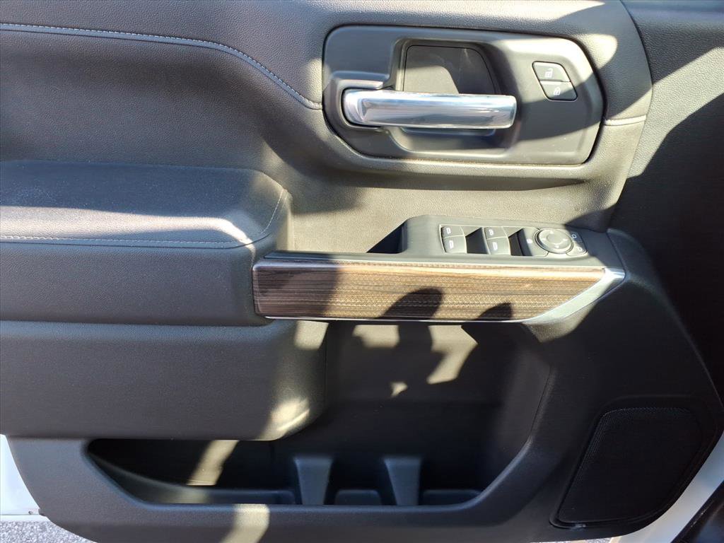 Used 2023 Chevrolet Silverado 2500 LT w/ Snow Plow Prep/Camper Package image 22