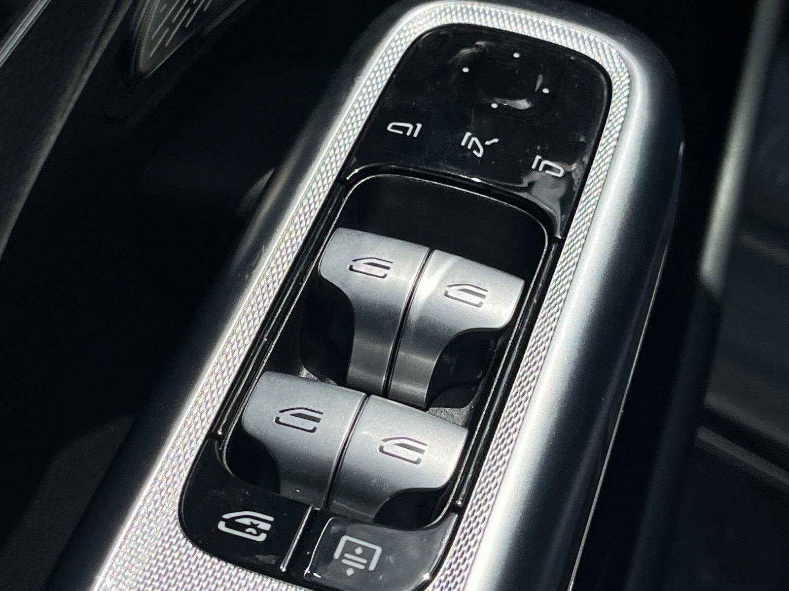 Certified 2025 Mercedes-Benz E 450 4MATIC Sedan image 20
