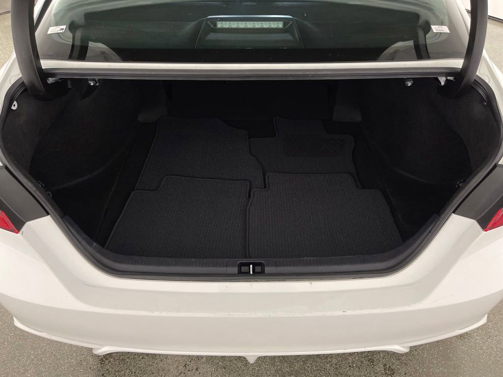 Certified 2023 Toyota Camry SE image 10