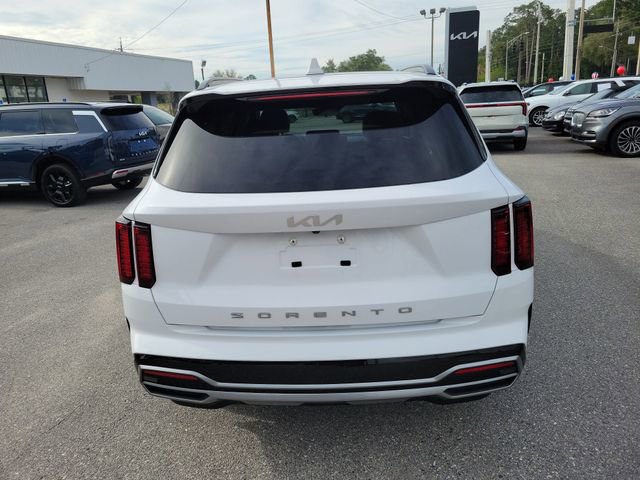 Used 2022 Kia Sorento S w/ Panoramic Sunroof Package FWD image 8
