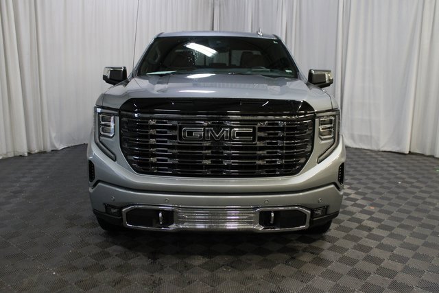 Used 2025 GMC Sierra 1500 Denali Ultimate image 2