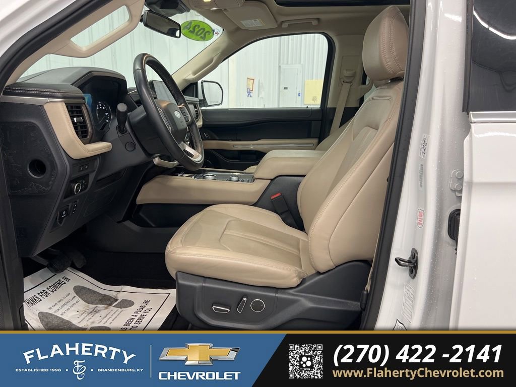 Used 2024 Ford Expedition Max Limited image 9