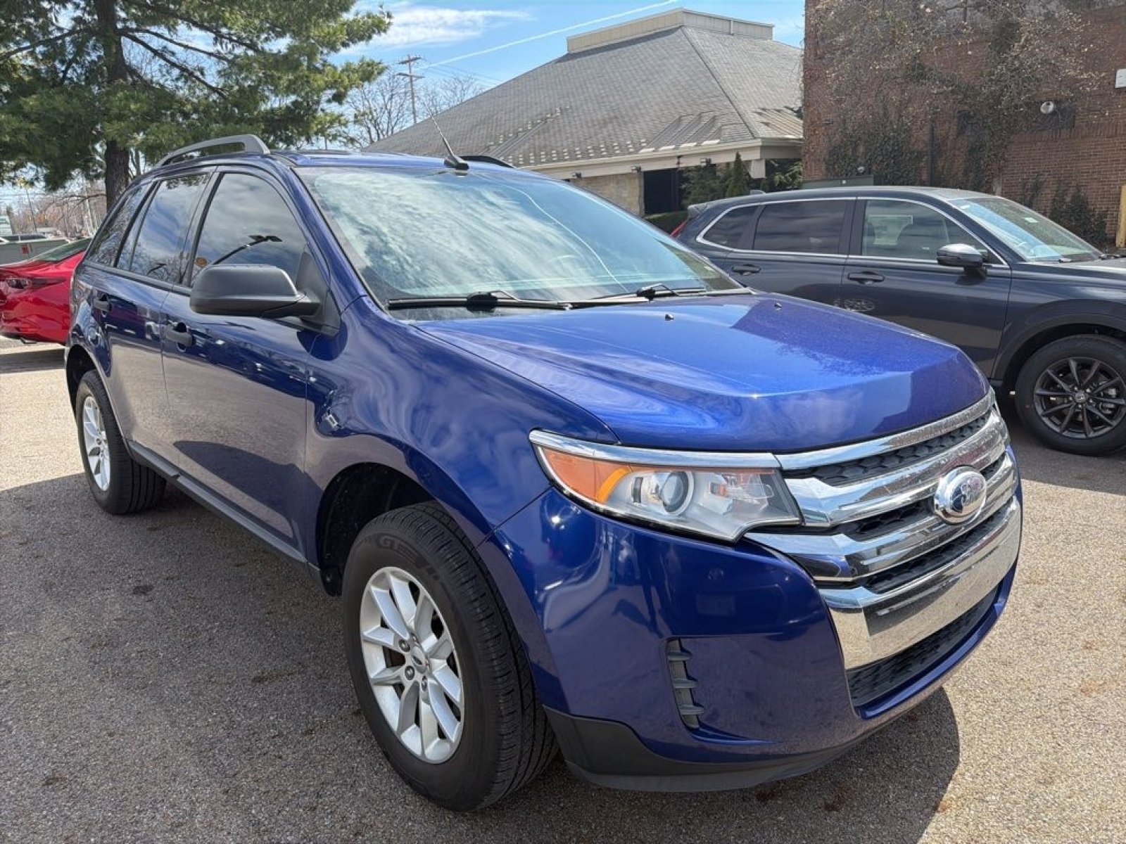 Used 2014 Ford Edge SE w/ Equipment Group 101A image 3