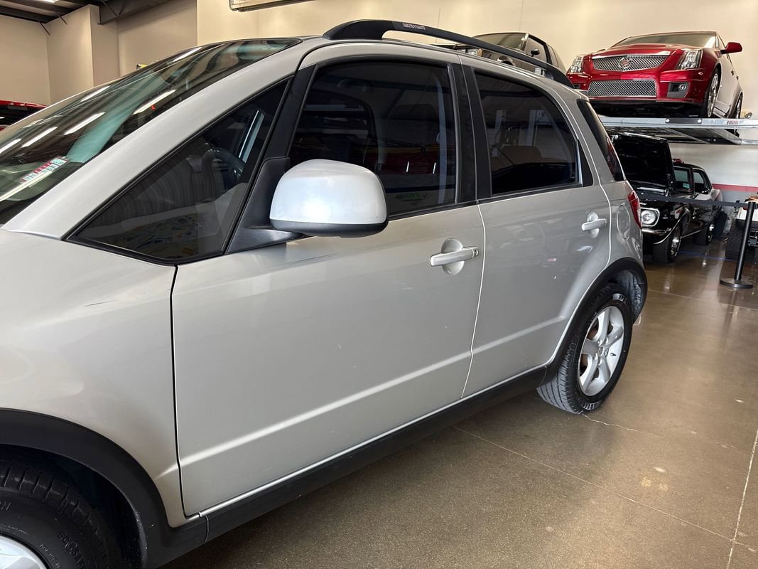Used 2008 Suzuki SX4 AWD Hatchback image 48