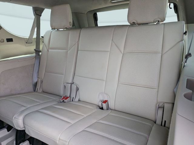Used 2024 Cadillac Escalade ESV Sport Platinum w/ LPO, ONYX Package AWD/4WD image 14