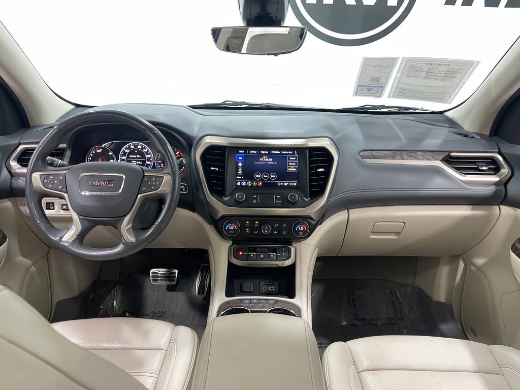 Used 2021 GMC Acadia Denali w/ Denali Technology Package image 19
