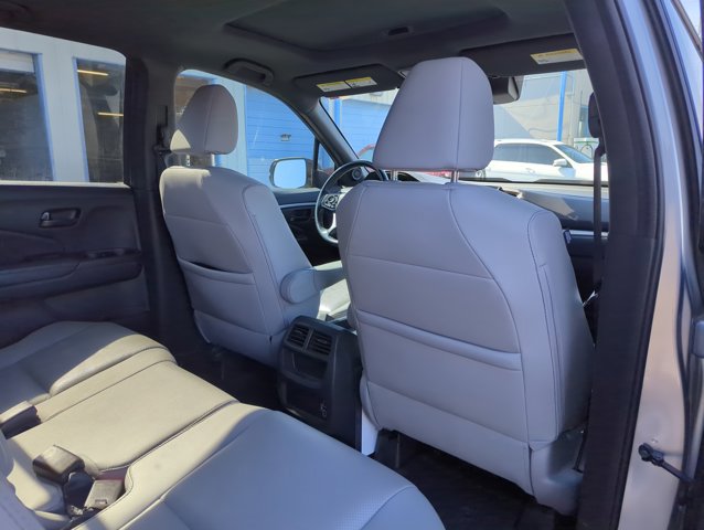 Used 2022 Honda Passport EX-L image 19