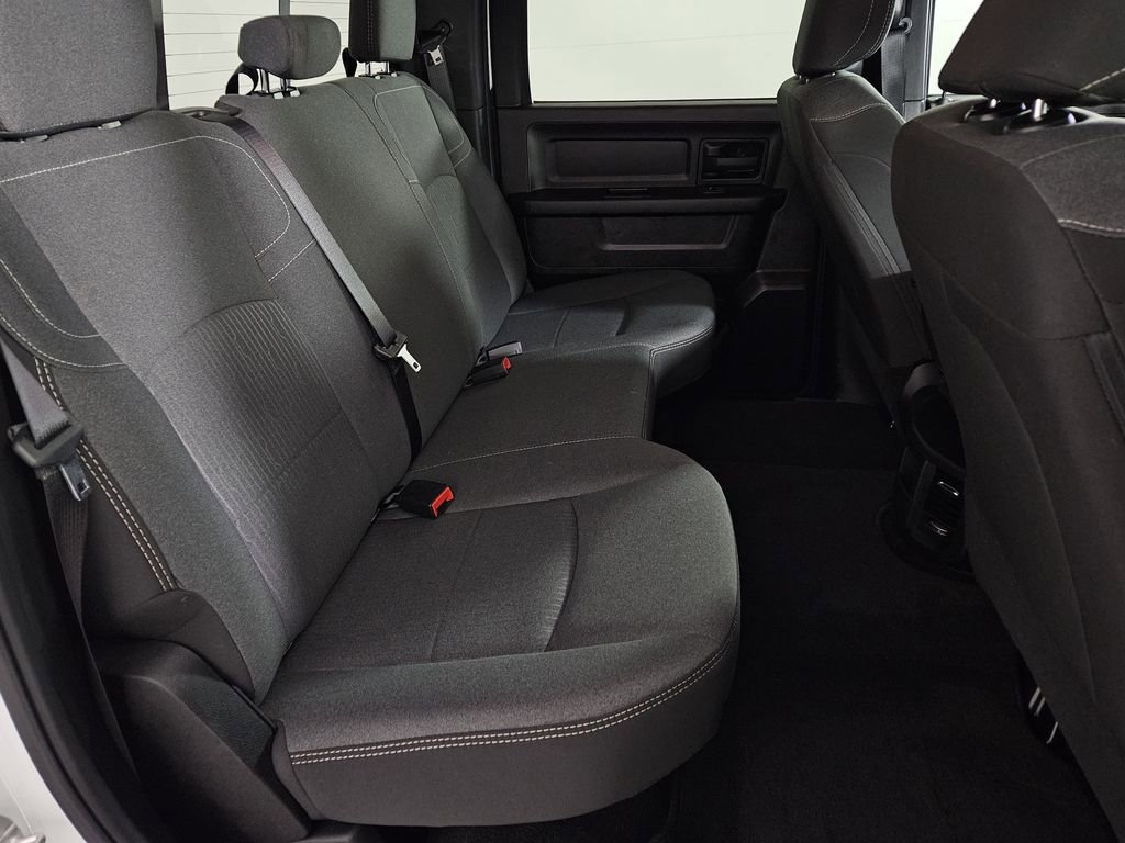 Used 2024 RAM 2500 Tradesman w/ Chrome Appearance Group image 28