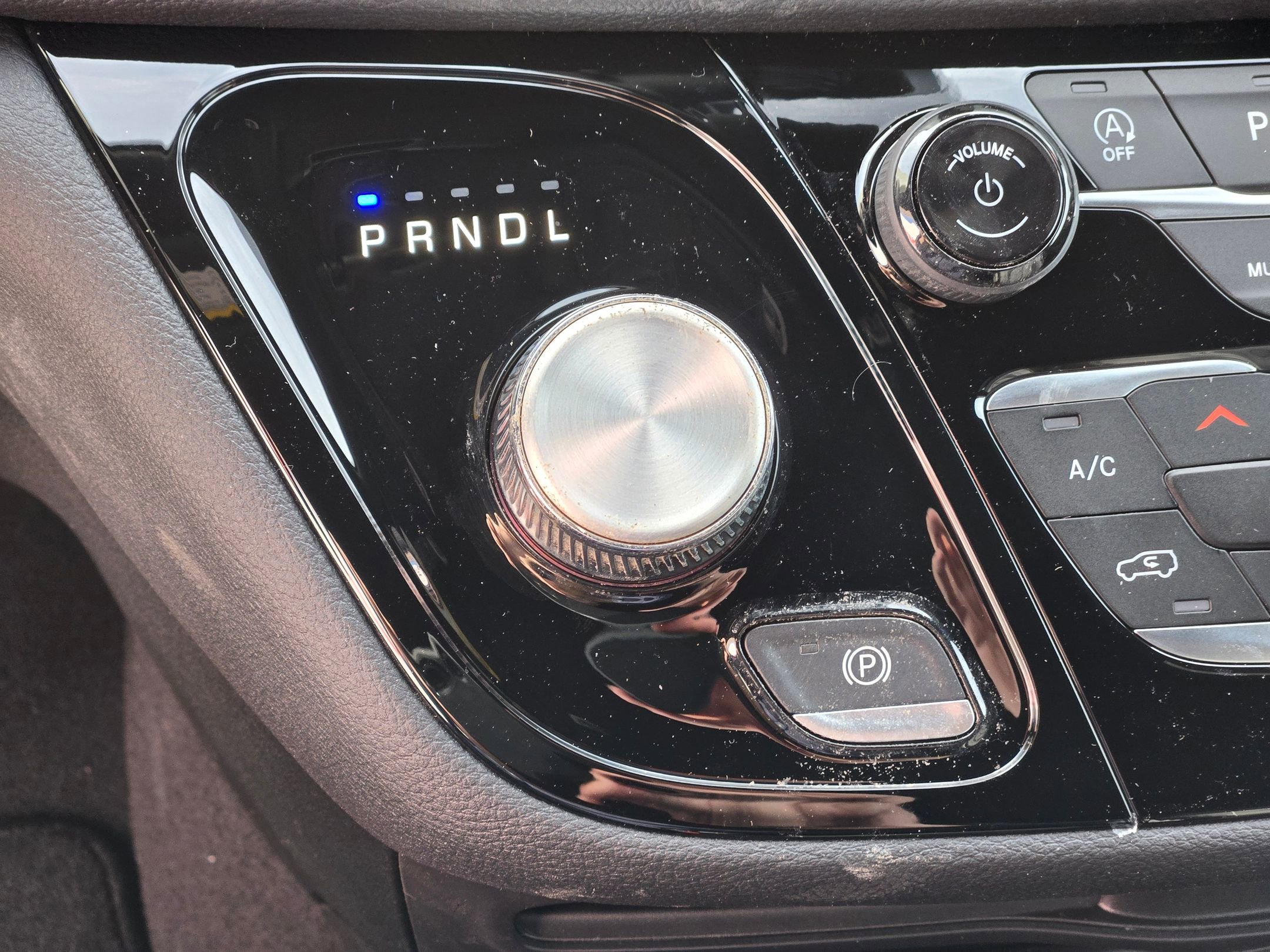 New 2026 Chrysler Pacifica Select image 17