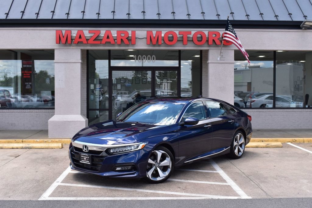 Used 2019 Honda Accord Touring image 2