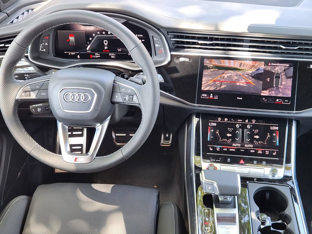 New 2026 Audi SQ7 Prestige AWD/4WD image 31