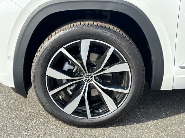 New 2026 Volkswagen Atlas SEL Premium R-Line image 13