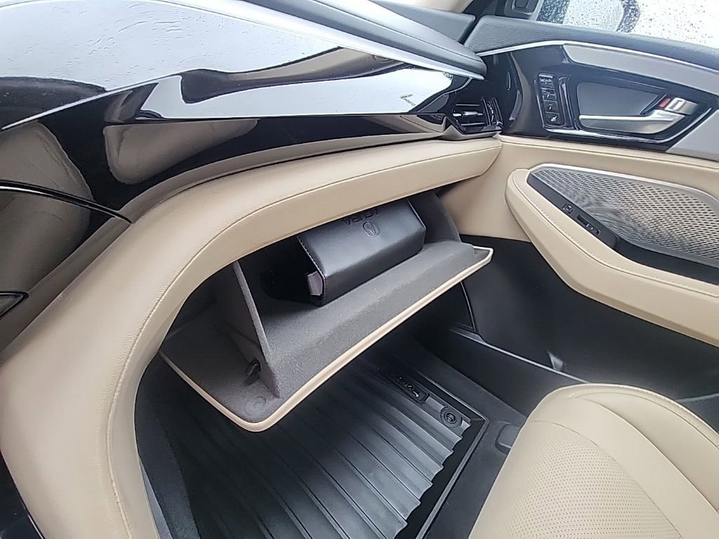 Used 2024 Acura MDX SH-AWD w/ Technology Package image 23