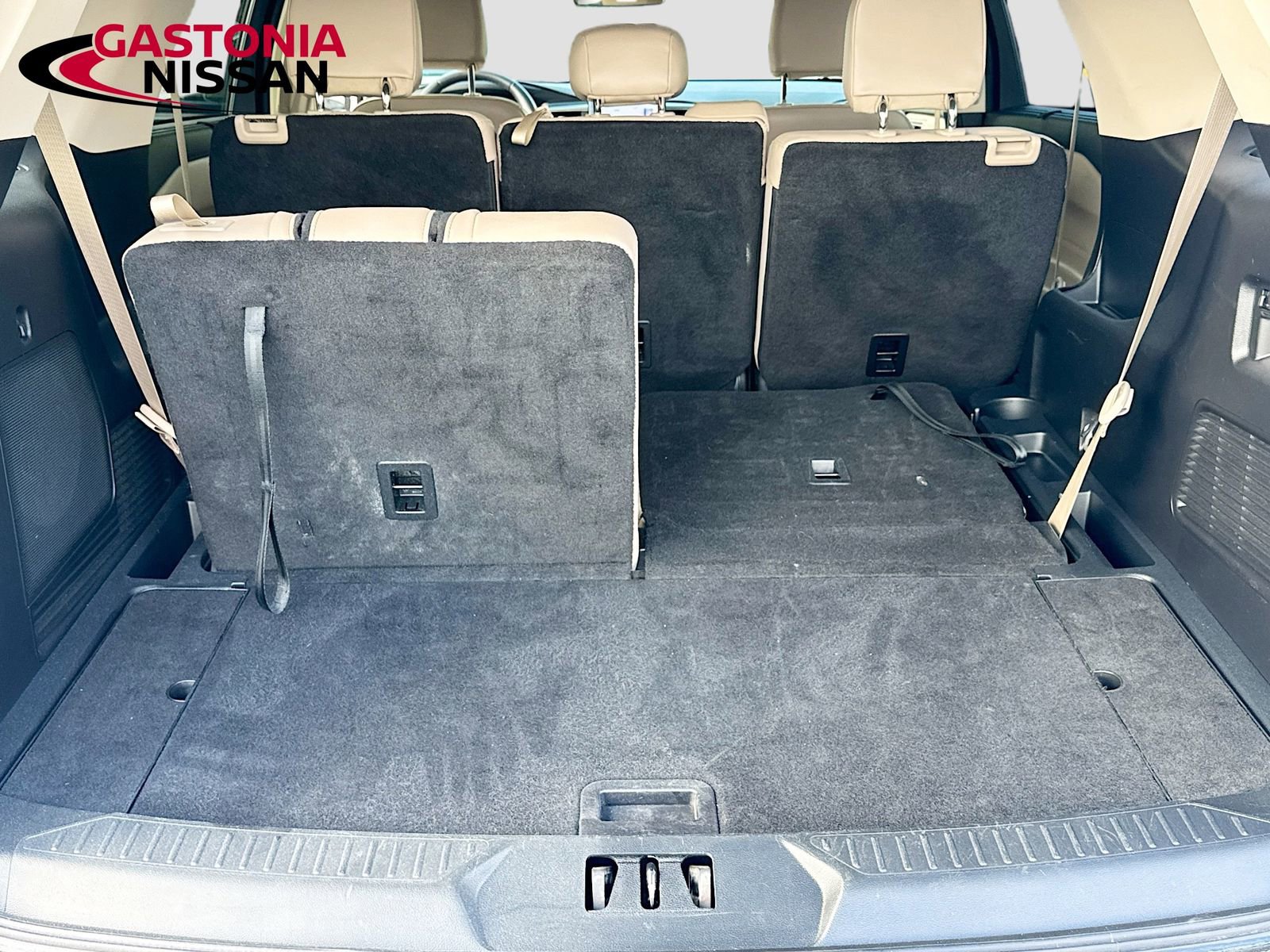 Used 2023 Ford Explorer Limited image 34