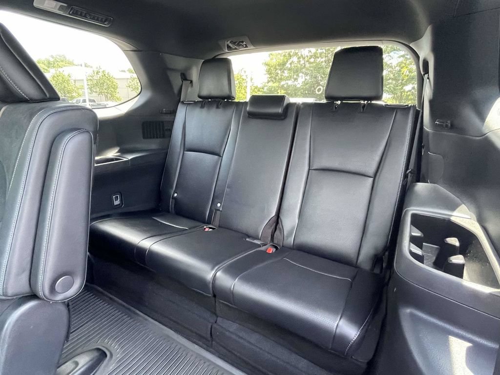 Used 2024 Toyota Grand Highlander AWD Hybrid image 16
