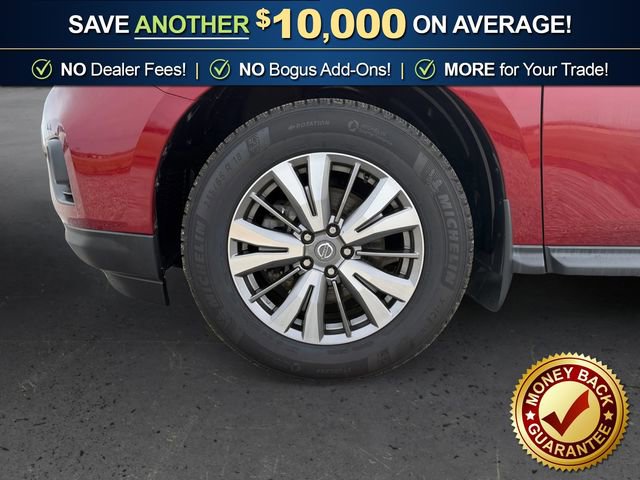 Used 2019 Nissan Pathfinder SV image 13