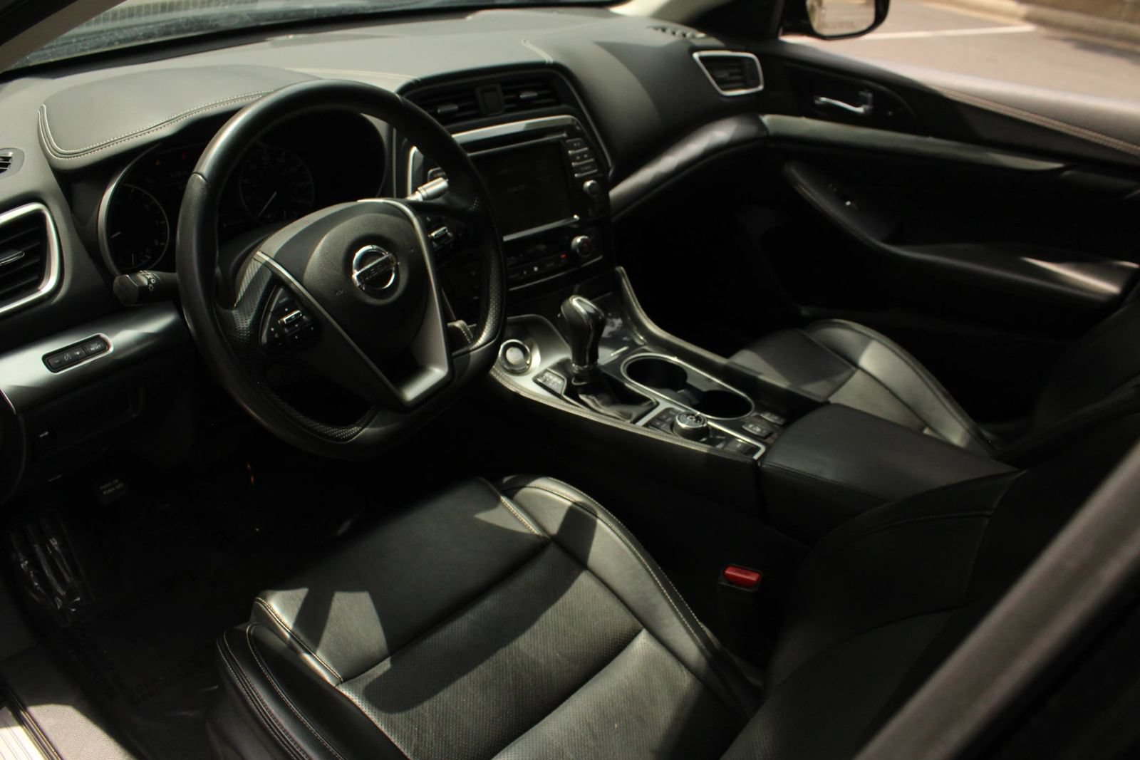 Used 2019 Nissan Maxima 3.5 SV w/ Floor Mat Group FWD image 13